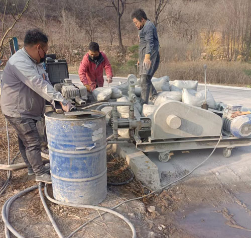 湟中路面下沉注浆